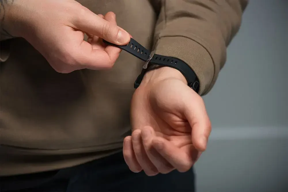 Išmanusis laikrodis TITMO E-100 (TFT, bluetooth call) juodas