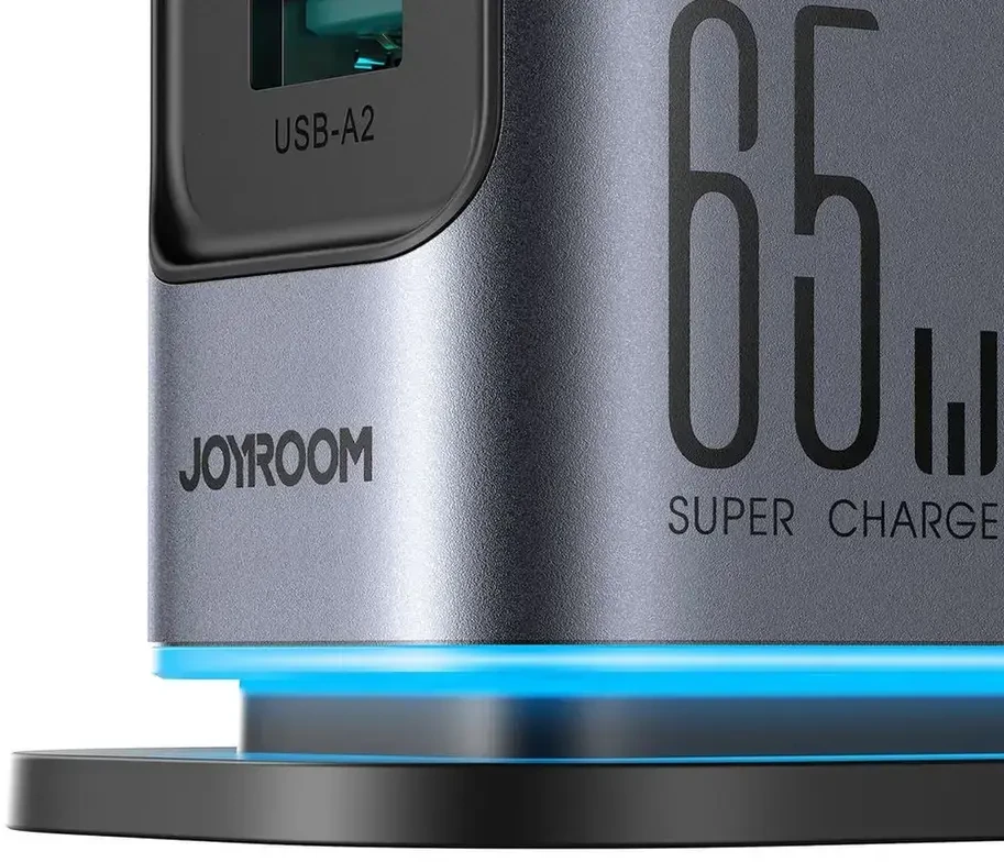 Įkroviklis Joyroom JR-TCM02 GaN 65W 4xUSB-C 2xUSB-A kištukas UK – pilkos spalvos