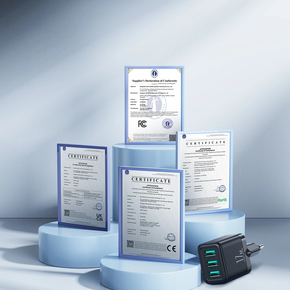 Sieninis įkroviklis Joyroom JR-TCN02, 3.4A 3xUSB (juodas)