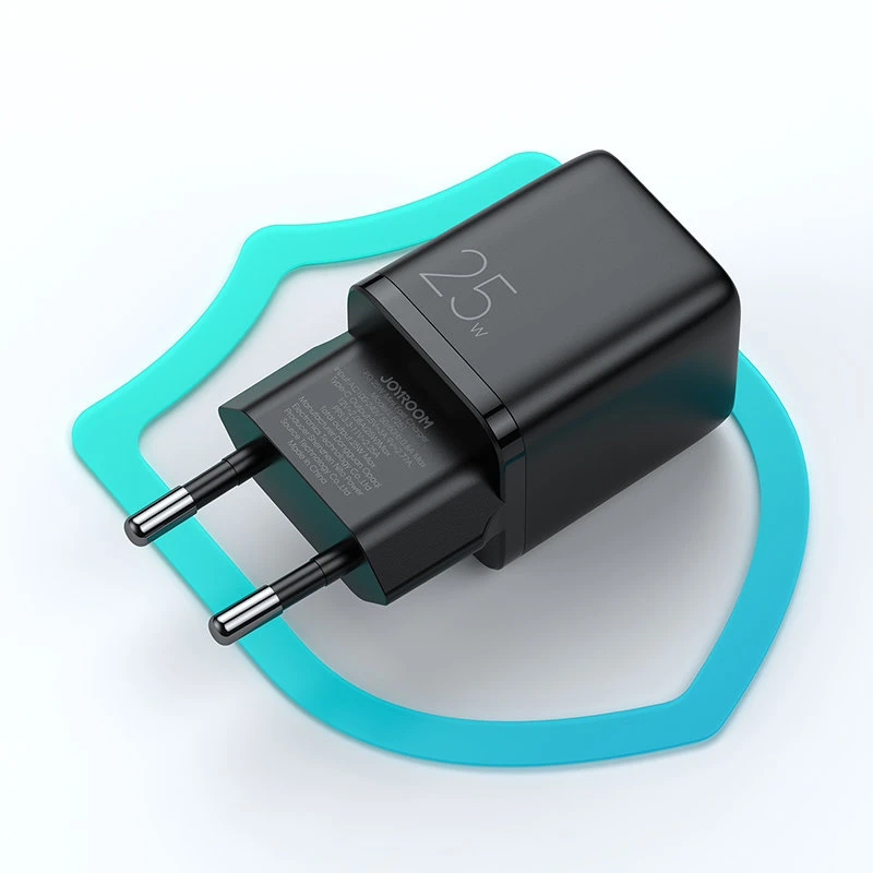 Mini išmanusis įkroviklis PD 25W Joyroom L-P251 (juodas)