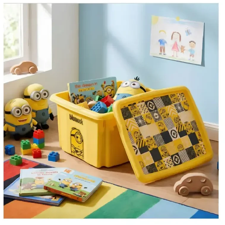 Lumarko Laikymo dėžė su dangčiu 15L Karolina „Minions Mosaic“ 38x29.5x20.5cm geltona