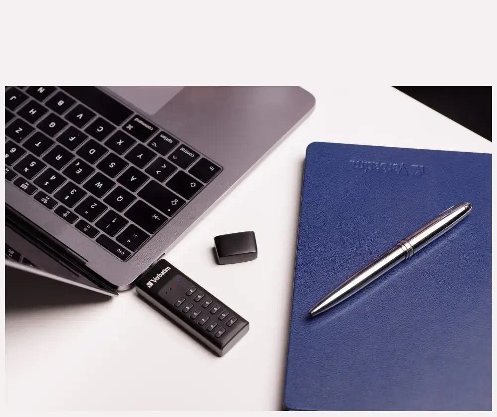 Kietasis diskas Išorinis diskas Verbatim klaviatūra Secure USB-C 3.2 Gen 1 128GB juodos spalvos 49432