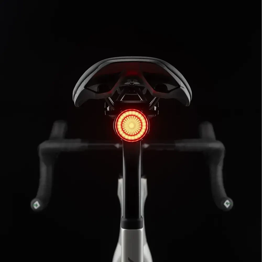 Lampka tylna Rockbros RL1F ROAD TO SKY inteligentna - juoda