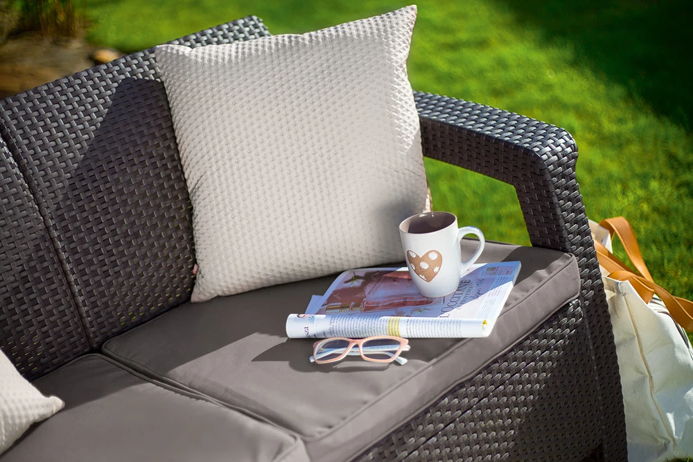 Keter Corfu Love Seat sofa - Ruda
