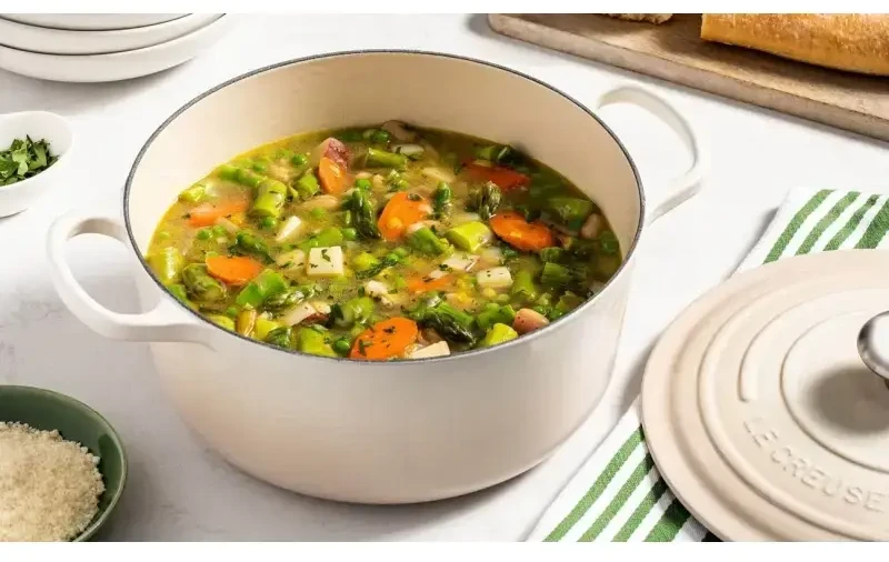 Le Creuset ketaus puodas apvalus Ø34cm / 12L kreminės spalvos