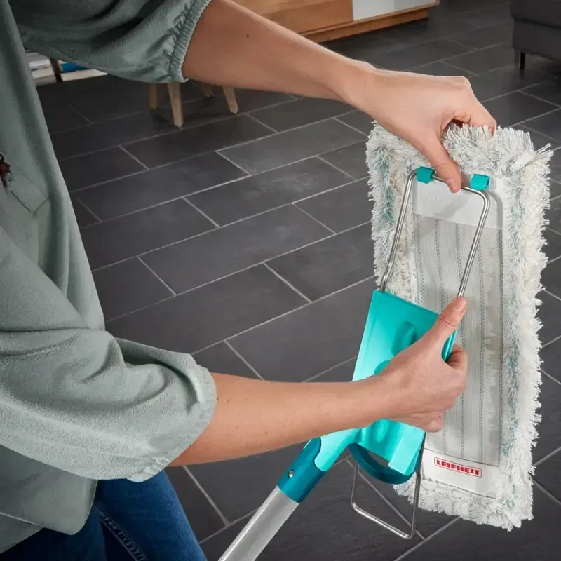 LEIFHEIT grindų šepetys su sulankstoma rankena dėžutėje Profi XL medvilninis plus 42 cm