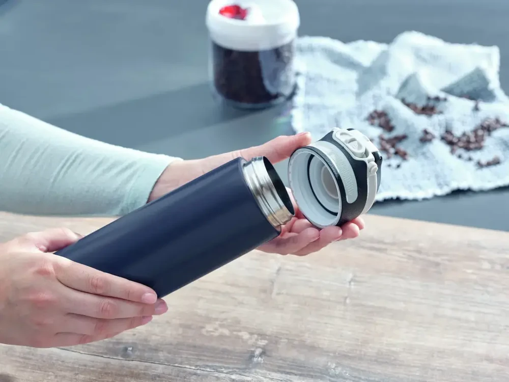Leifheit 03275 travel mug 600 ml Juodas, Mėlyna Nerūdijantis plienas