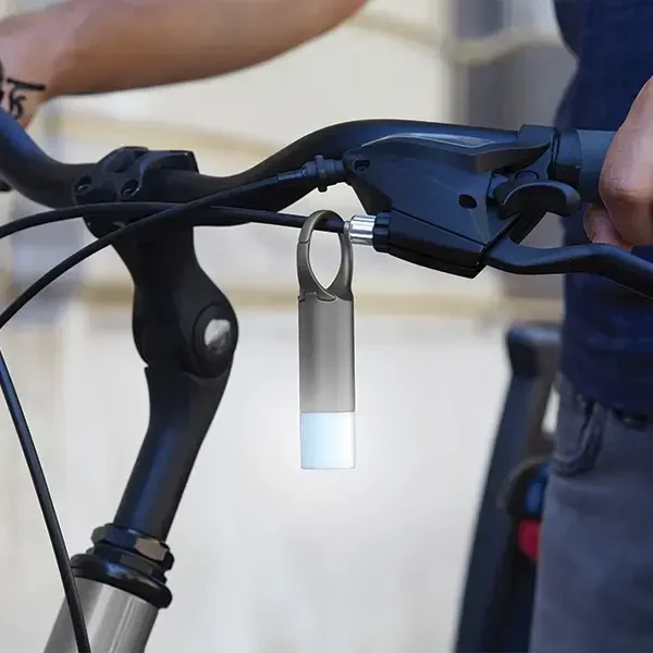 Lexon Nomaday Flash LED Keychain pilka/gun LL137X