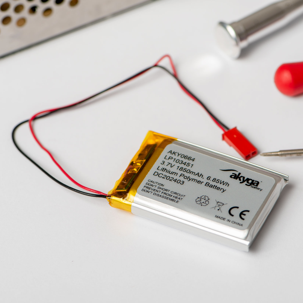 Ličio polimerų akumuliatorius Akyga AKY0185 LP503040 Li-Po 3.7V | 550mAh PCM JST 2.54 2 kontaktų jungtis 150mm
