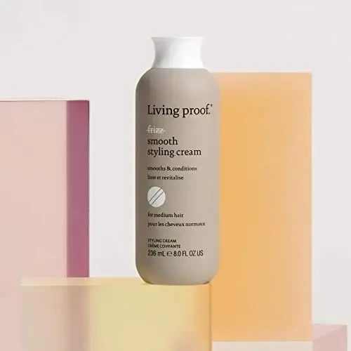 Living Proof „No Frizz Smooth“ formavimo kremas