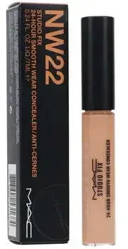 MAC Cosmetics skystas veido kaukė „Studio Fix“ (24 valandų švelnus veido kaukė) 7 ml, NW51