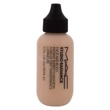 Švytėjimo efektą suteikiantis makiažo pagrindas MAC Studio Radiance 50 ml, Spalva: N6