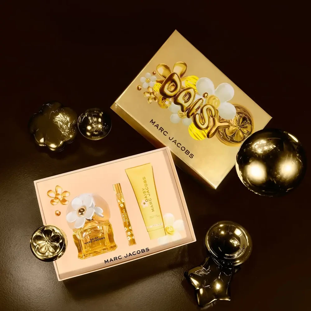 Marc Jacobs - Daisy EDT 100 ml + EDT 10 ml + Kūno losjonas 75 ml - Dovanų rinkinys