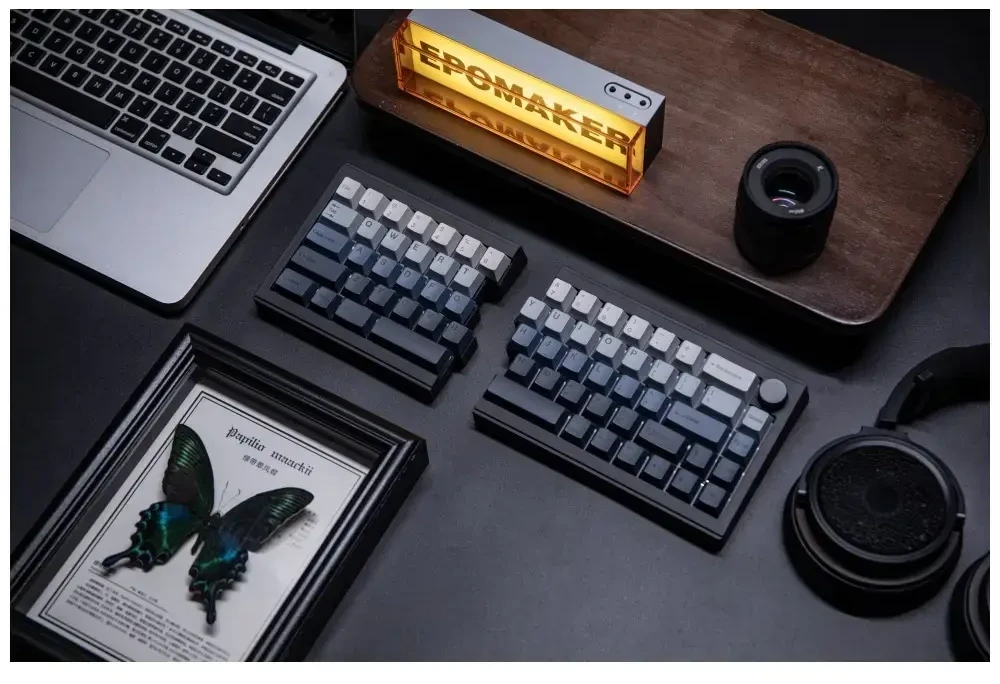 Klaviatūra mechaninė Epomaker Split 65 Switch juoda-flamingi/juodas-flamingo