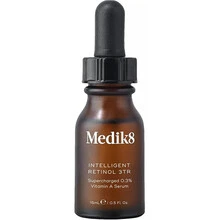 Medik8 PInteligent Retinol 3Tr Supercharged 0,3% Vitamin A naktinis veido serumas su retinoliu), 15 ml