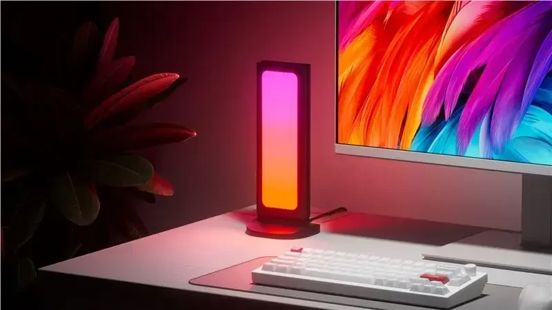 Nanoleaf Pegboard Desk Dock