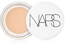 NARS (šviesą atspindintis paakių skaistintuvas) 6 g, „Night Swan“ (šviesus)