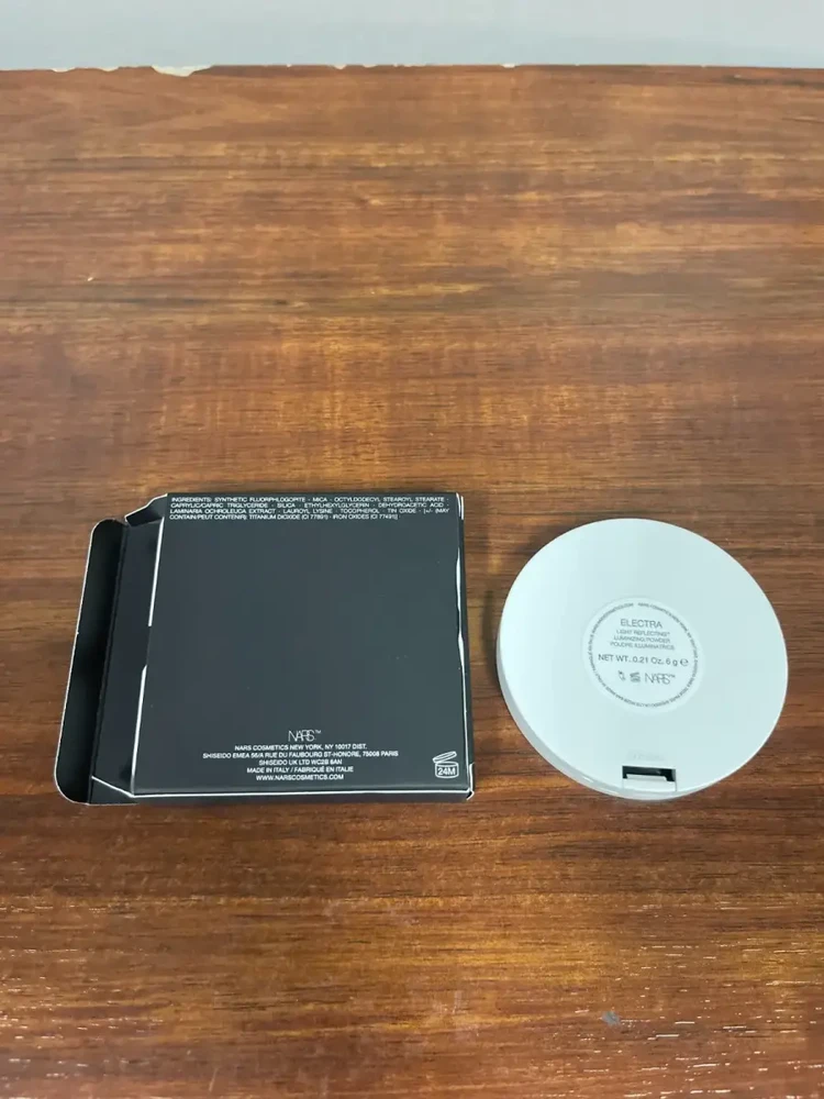 Nars Šviesą atspindinti pudra „Luminizer“ 6 g