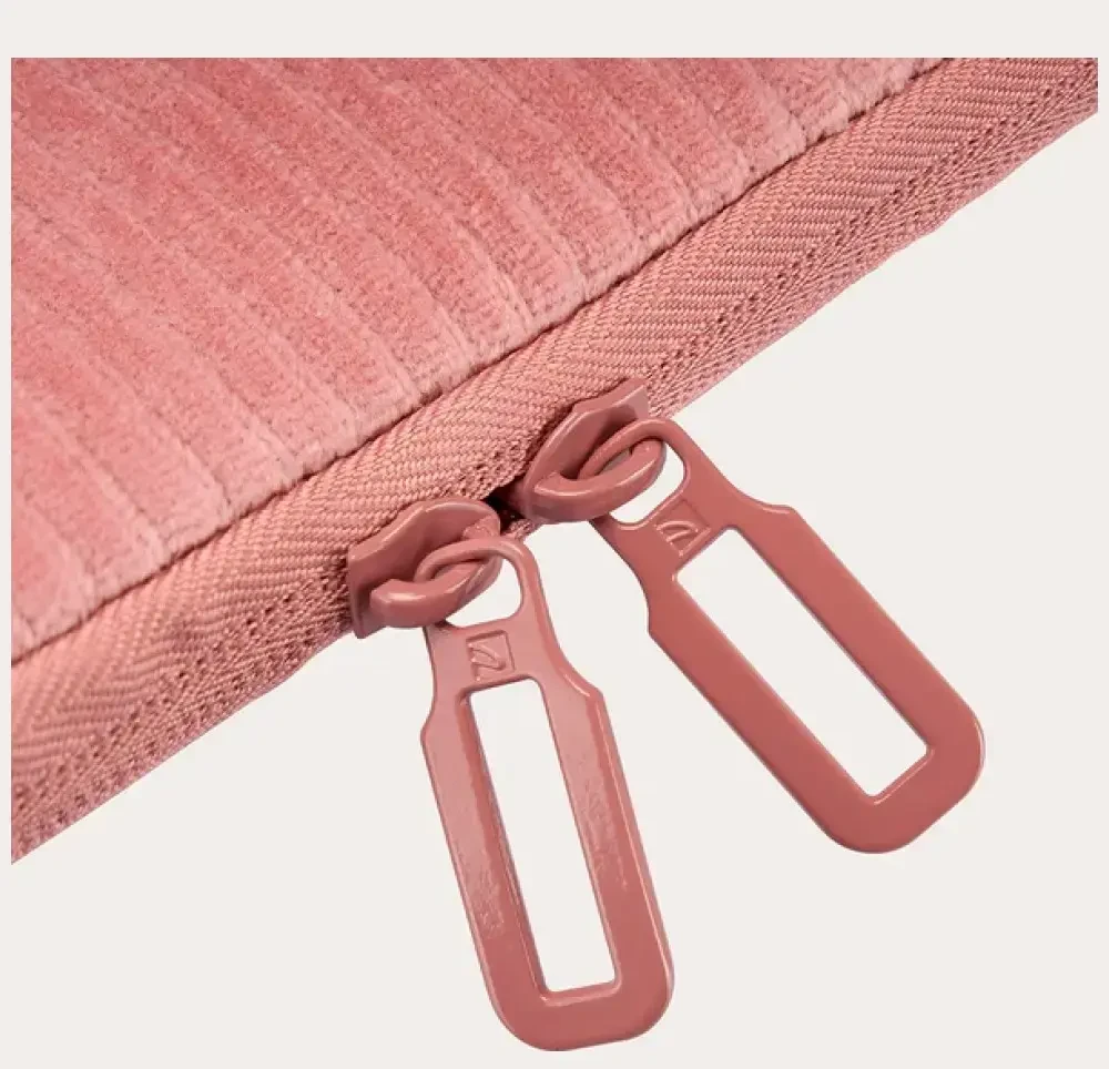 Nešiojamas kompiuteris Bag Tucano Velluto 2 Sleeve 16″ skirtas MacBook rožinės spalvos