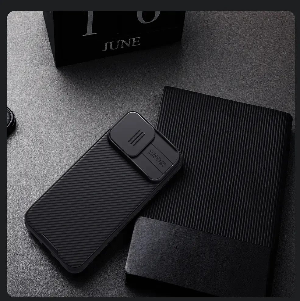 Nillkin CamShield Pro Hard Apple iPhone 16 Pro Max dėklas telefonui juodos spalvos