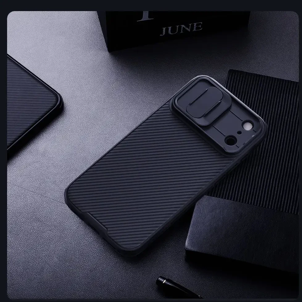 Nillkin CamShield PRO dėklas skirtas Apple iPhone 17 Pro Max juodos spalvos