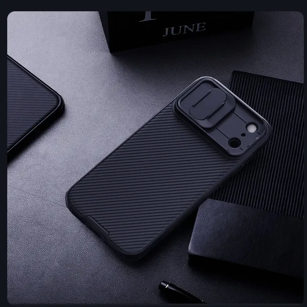 Nillkin CamShield PRO Magnetic Hard dėklas skirtas Apple iPhone 17 Pro Max juodos spalvos