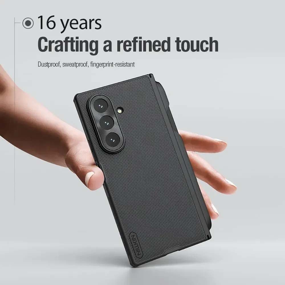 Nillkin Super Frosted FOLD Magnetic Pen Slot Back dėklas skirtas Samsung Galaxy Z Fold 7 juodos spalvos