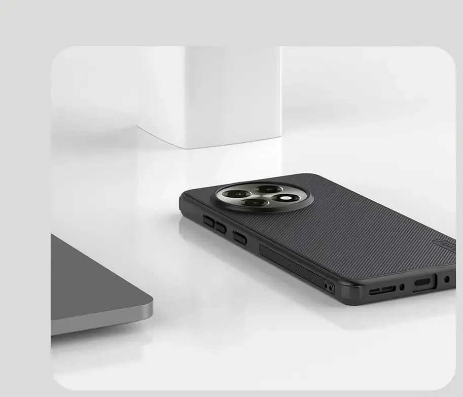 Nillkin Super Frosted PRO Back Cover skirta OnePlus 13R dėklas telefonui juodos spalvos
