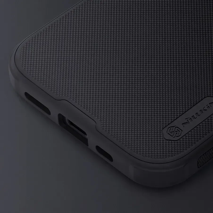 Dėklas Nillkin Super Frosted Shield Pro Apple iPhone 15 Plus juodas