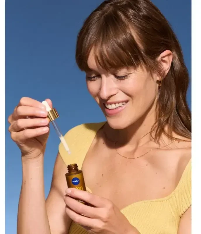 „Nivea Q10 Anti-Wrinkle Expert“ dvigubo poveikio serumas odos serumui