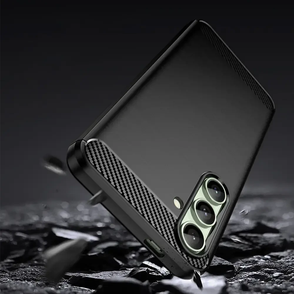 Hurtel Carbon Case do Samsung Galaxy S24 FE – dėklas telefonui juodos spalvos