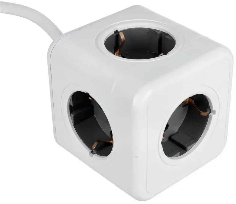 Oem Power strip cube 5 sockets max 3680W with 1,4m power cable E03 baltas