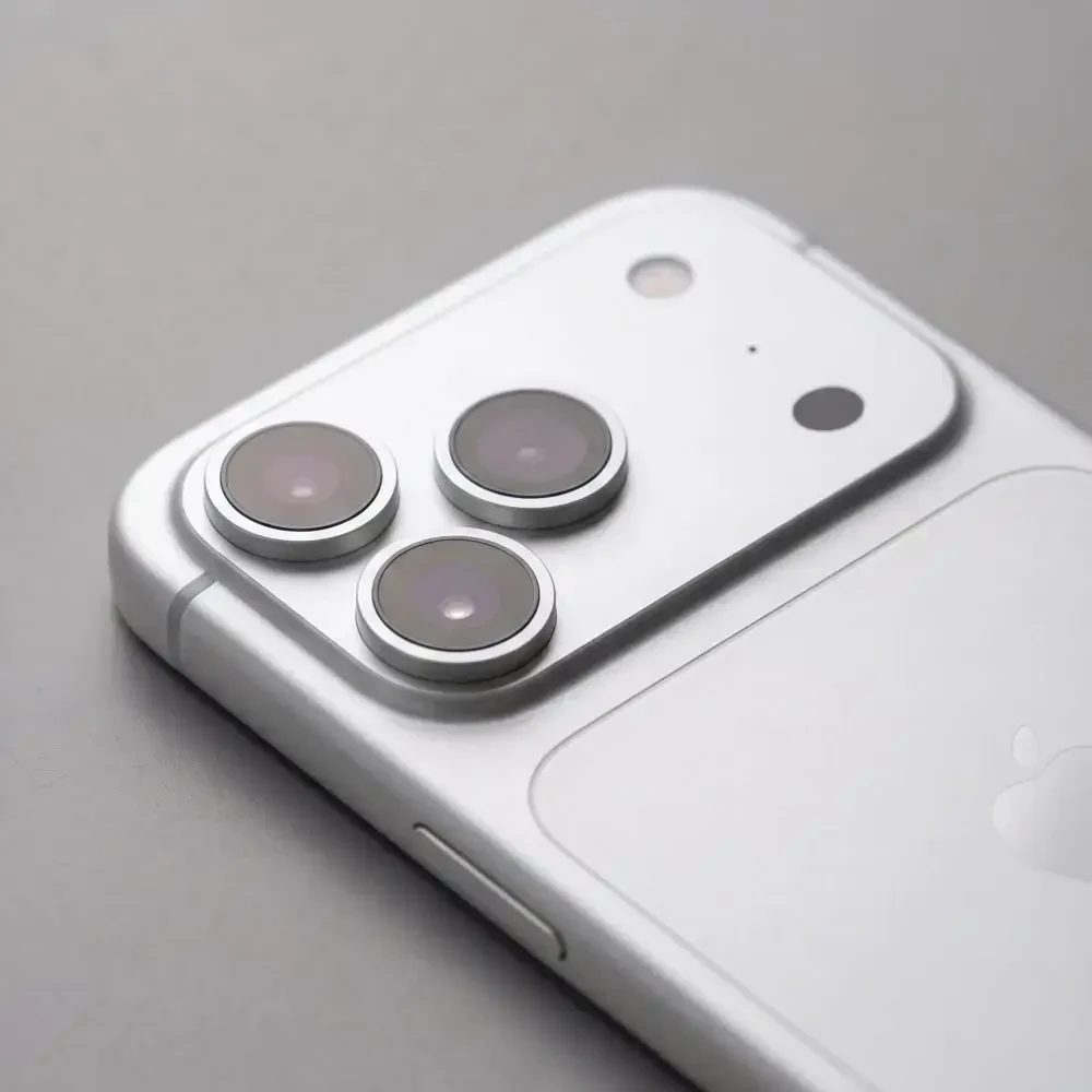 Fotoaparato apsauga TECH-PROTECT CAMRING FIT+ IPHONE 18 PRO / MAX sidabrinė