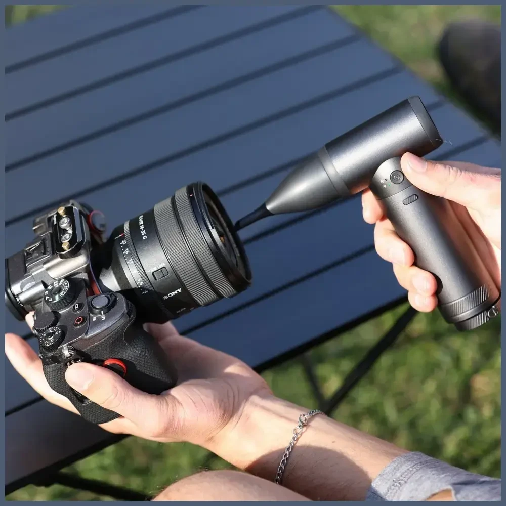 „Outdoolow“ daugiafunkcinė išorinė baterija „4smarts SnapKit 7-in-1“ 3500mAh juoda