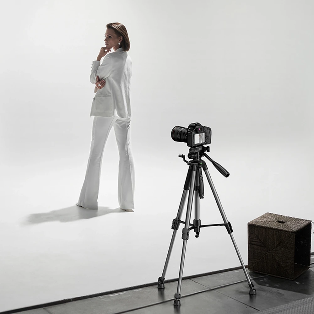 Professional Ugreen LP661 tripod for and cameras - juodos spalvos and pilkos spalvos