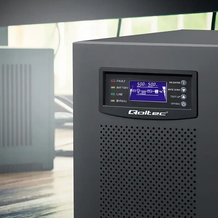 Qoltec Atsarginis maitinimo šaltinis UPS 3 fazių | 10kVA | LCD | EPO | USB | SNMP | On-line | Aukšto dažnio