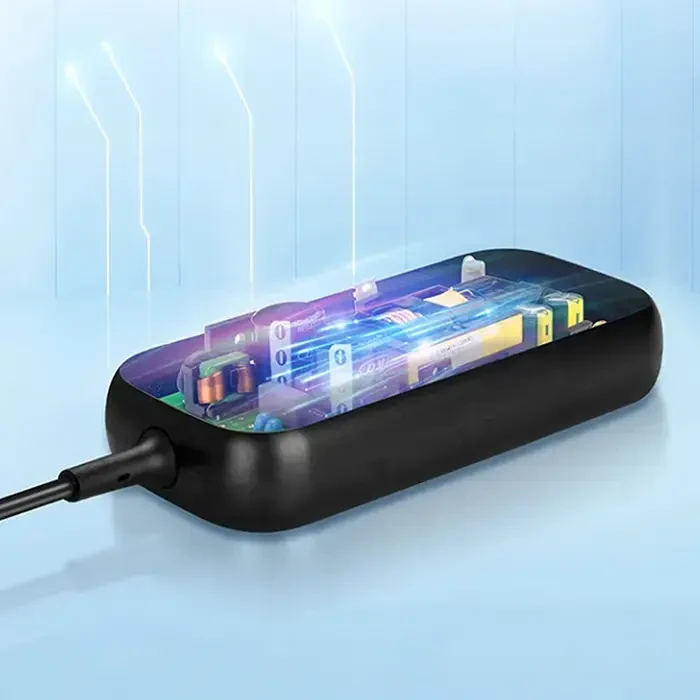 Qoltec 50334 Greitasis įkroviklis elektriniam dviračiui, elektriniam paspirtukui XIAOMI 36V | 42V | 2A | 8.0*8.0mm | atsparus vandeniui + maitinimo kabelis