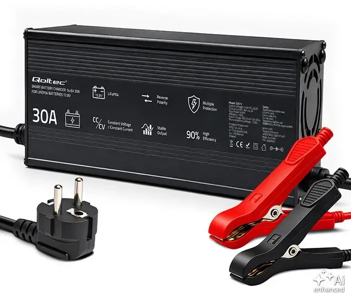 Qoltec 52672 12 V LiFePO4 akumuliatorių įkroviklis | 30 A | PF 0.9