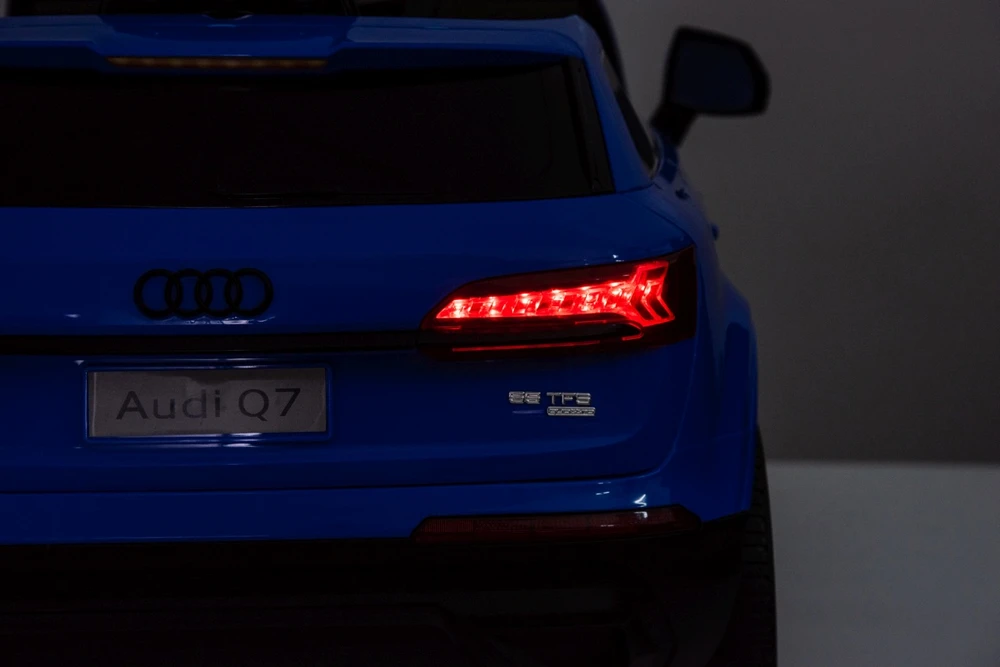 Ramiz Elektromobilis Audi Q7 NEW LIFT, Mėlyna