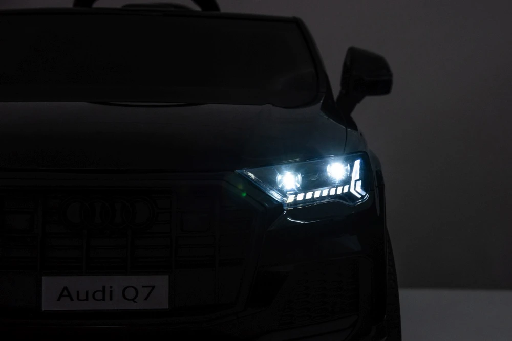 Ramiz Elektromobilis Audi Q7 NEW LIFT, Mėlyna