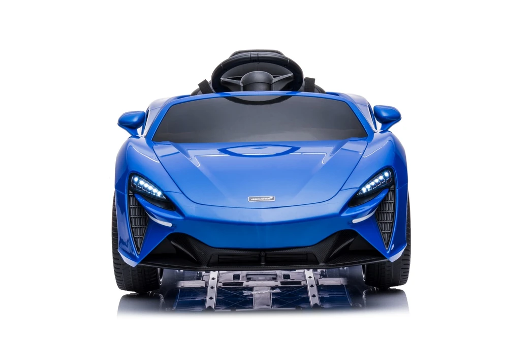 Ramiz Mėlyna Elektromobilis Mclaren Arthur, Mėlyna