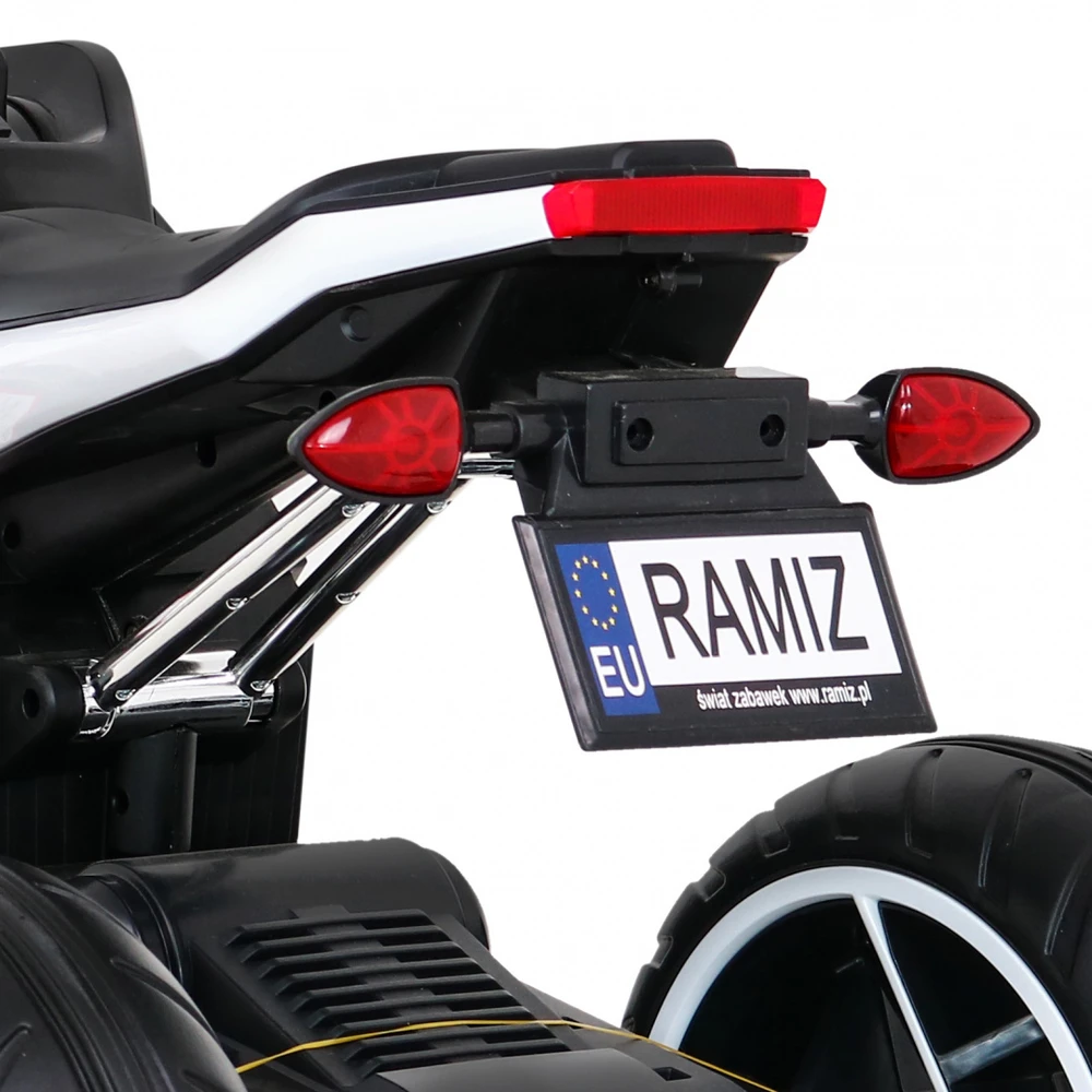 Ramiz Motorek Future Motor Baltas