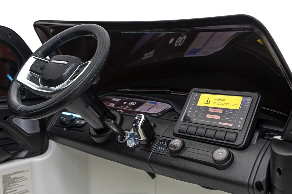 Triton Elektromobilis vaikams Range Rover SUV Lift 4x4