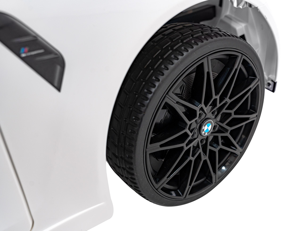 Triton Elektromobilis BMW M4 baltas