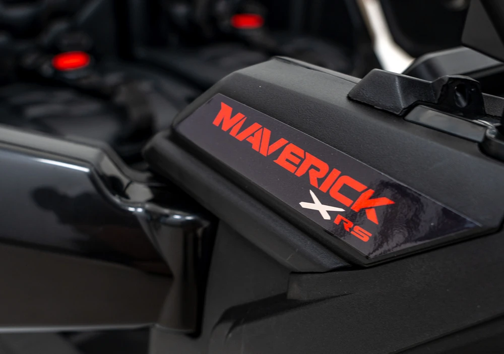Ramiz Dvivietis elektromobilis vaikams can-am MAVERICK 24v 14Ah juodas