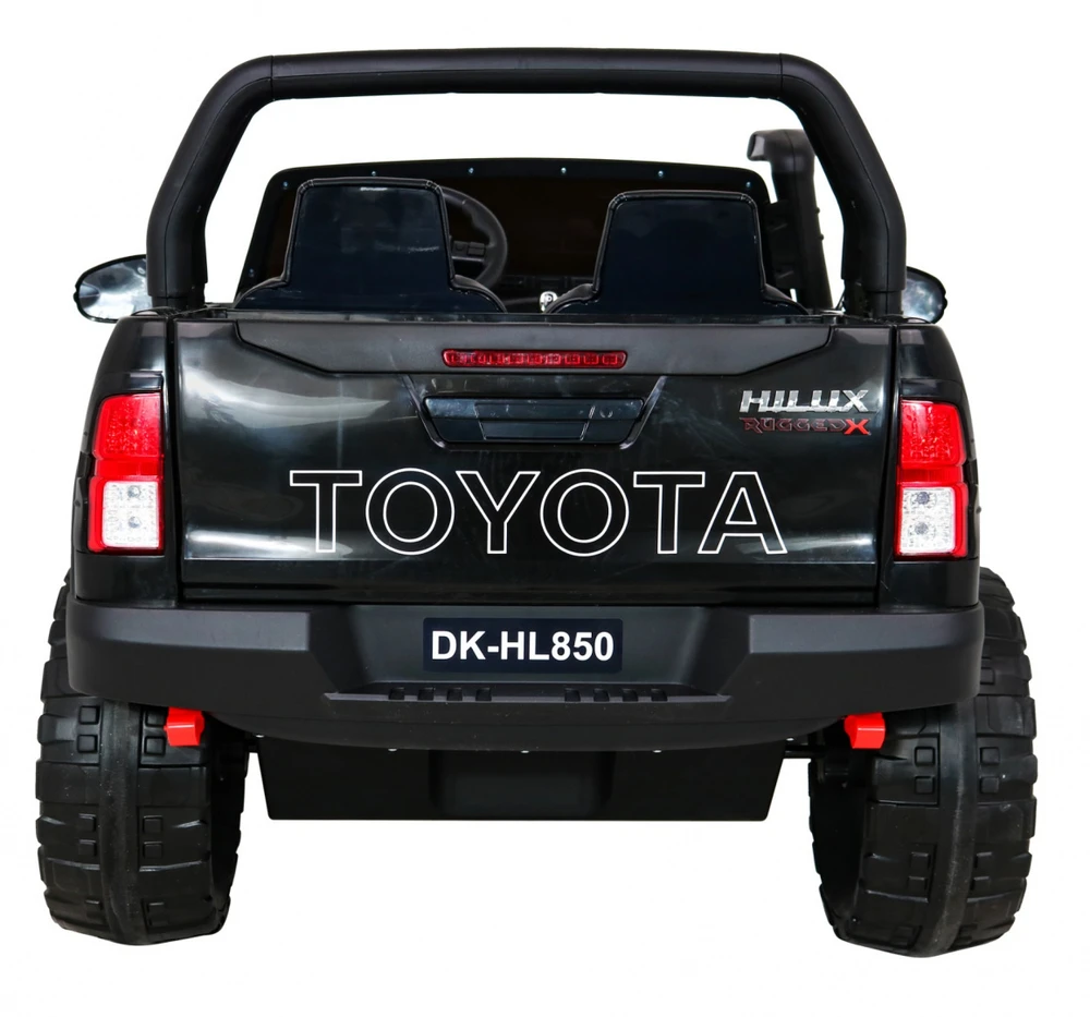 Ramiz Elektromobilis Toyota Hilux, Juodas