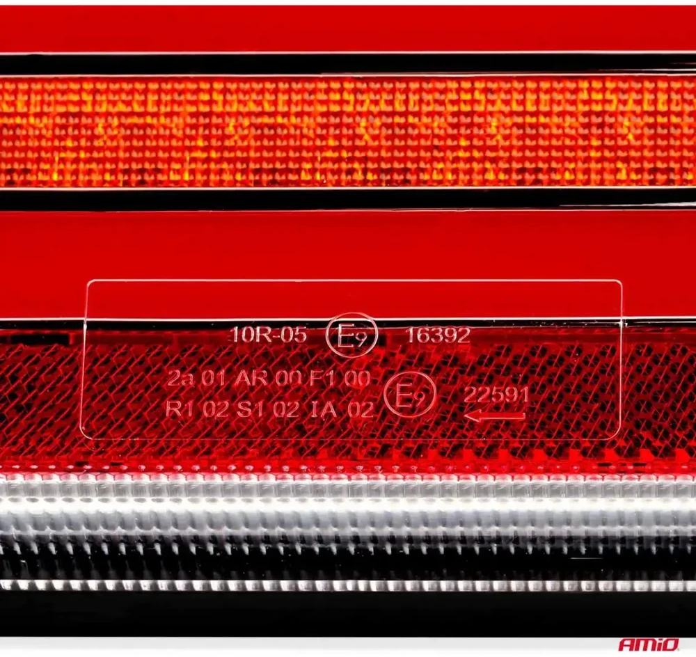 Amio Daugiafunkcinis LED galinis žibintas RCL-01-LR dynamic, kairė