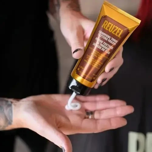 „Reuzel Grooming Tonikas Texture Kreminis“ lengvas plaukų formavimo kremas 100 ml