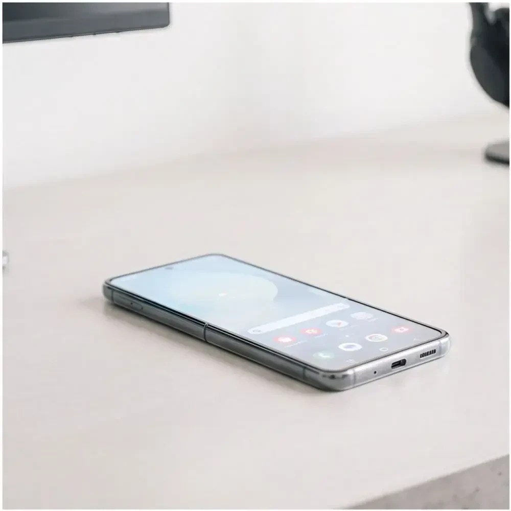 Tech-Protect Glass Fit+ 2 vnt. tempered glass + Tech-Protect Hydro Flex+ 2 vnt. hydrogel filmas for Samsung Galaxy Z Flip 7 / 8