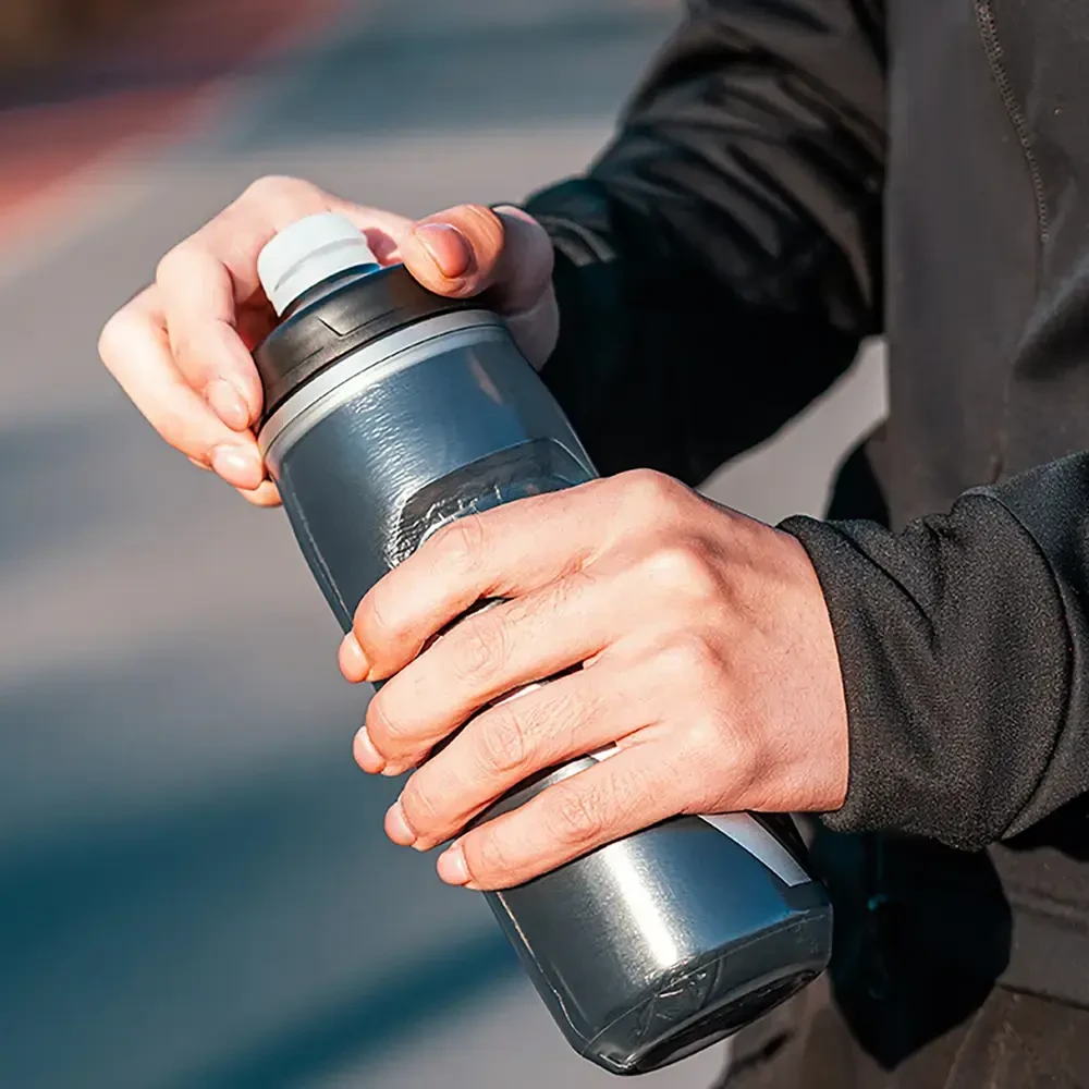 Rockbros Terminis dviračio gertuvė 620 ml be BPA - Gradientinis Juodas
